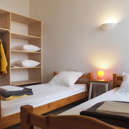Gite Les Pingouins De L'Aber Brélès Habitación foto